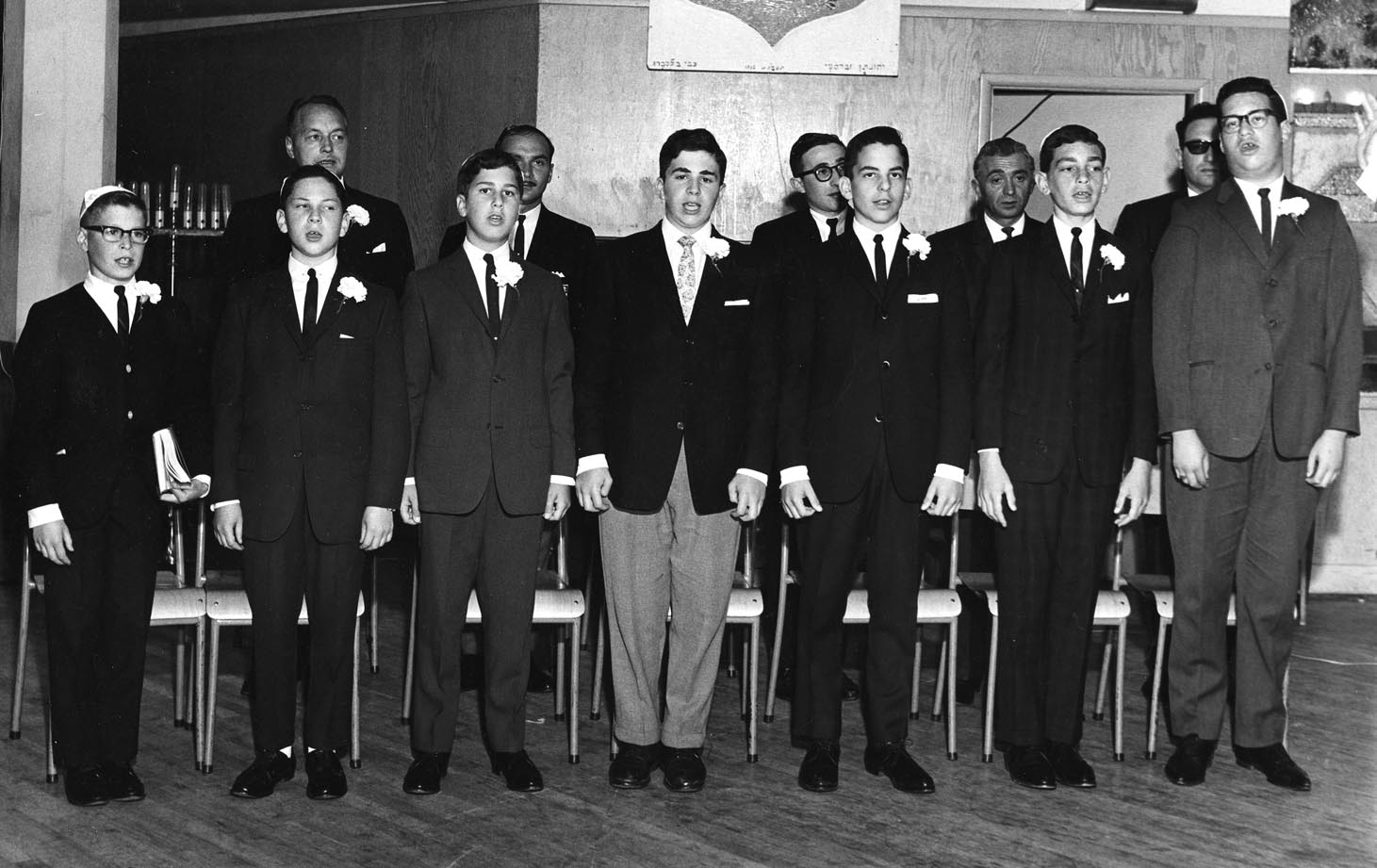 Talmud Torah 1963 graduating class